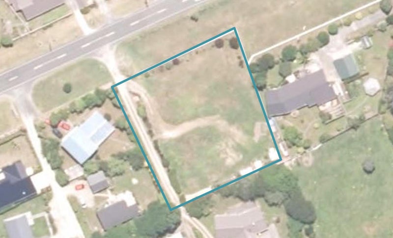 7 Cape Foulwind Road, CARTERS BEACH, WESTPORT - Carousel 1