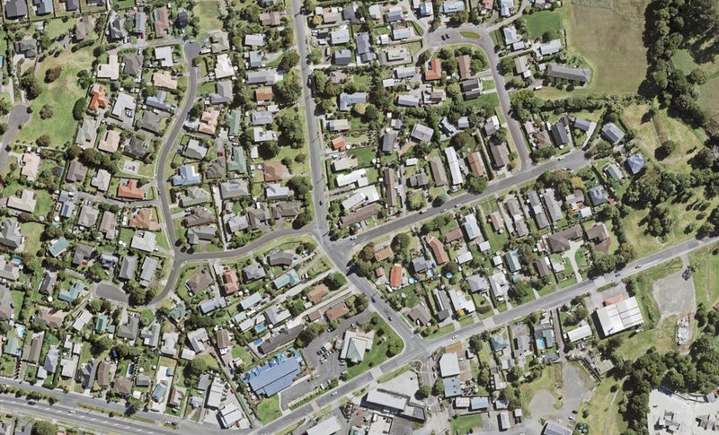 2 Pinotage Place, Huapai, Kumeu - Carousel 1