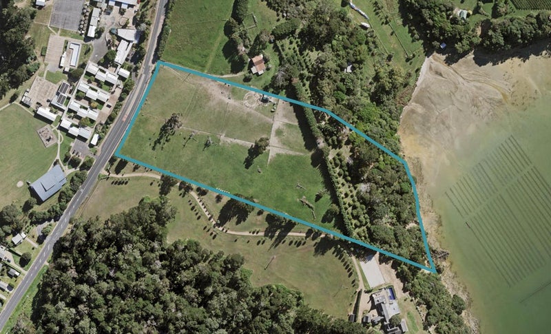 20 Donald Bruce Road, Surfdale, Waiheke Island - Carousel 1