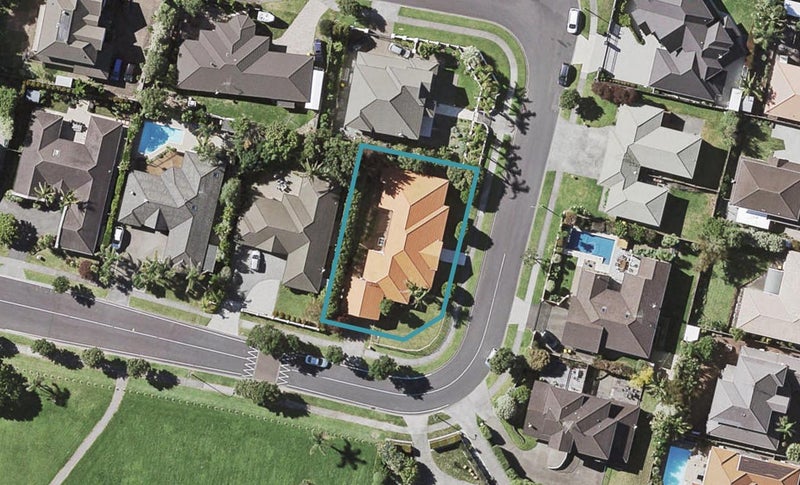 20 Annalong Road, Dannemora, Auckland - Carousel 1