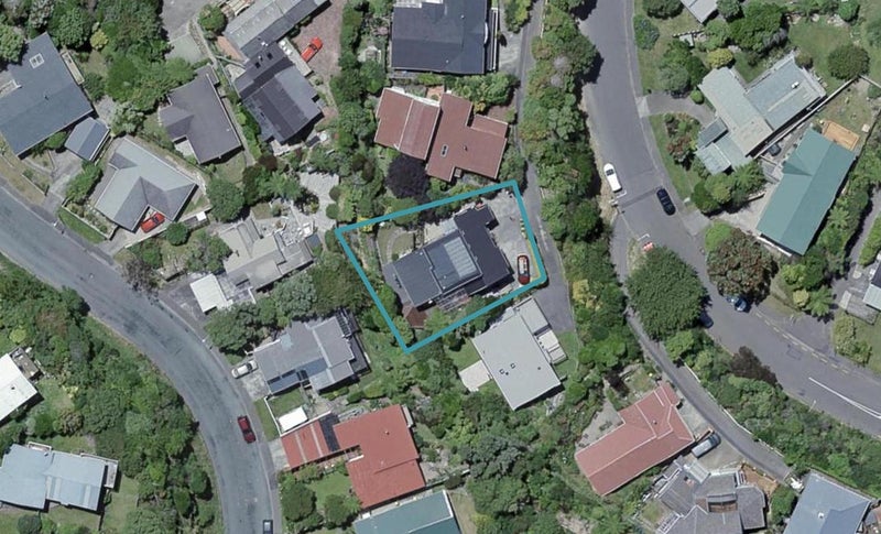 72 Winston Street, Crofton Downs, Wellington - Carousel 1