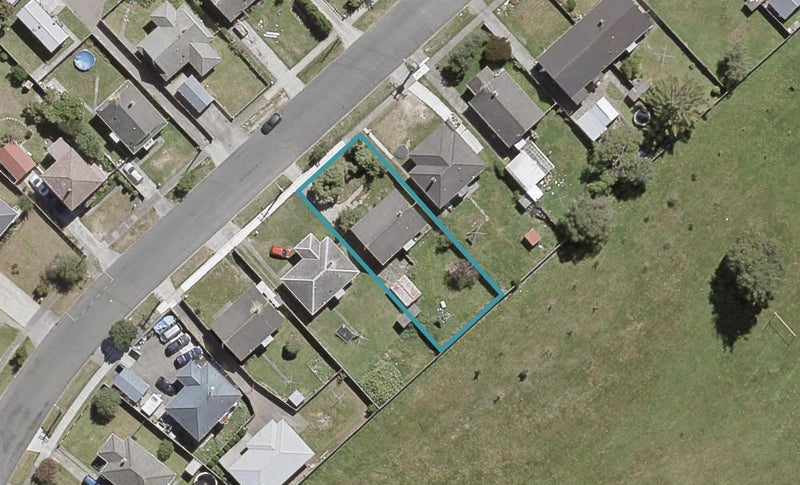 126 Reynolds Street, Taita, Lower Hutt - Carousel 1