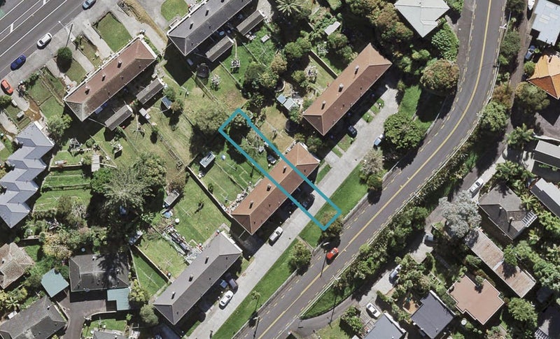 73 Tuarangi Road, Grey Lynn, Auckland - Carousel 1