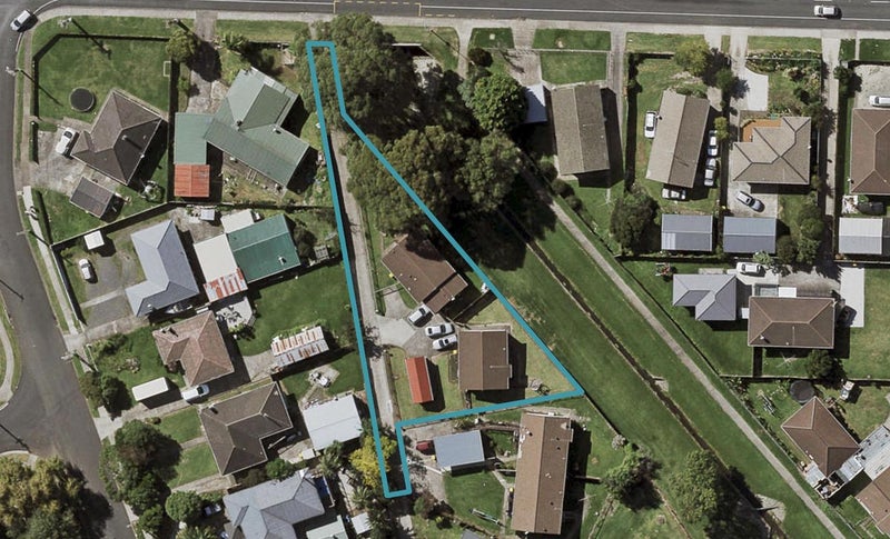 1/49 Flat Bush Road, Clover Park, Auckland - Carousel 1