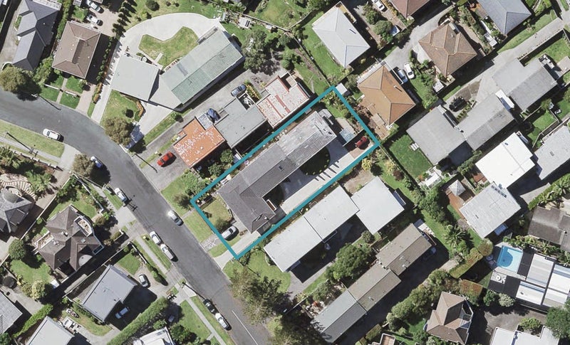 3/31 Rangitoto Terrace, Milford, Auckland - Carousel 1