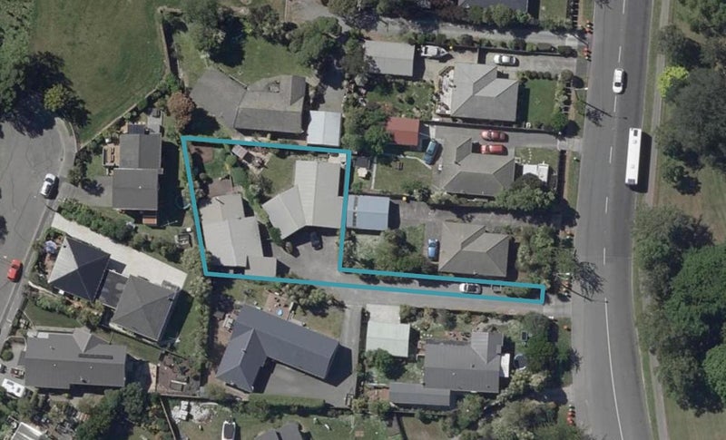 2/132 Wakefield Avenue, Sumner, Christchurch - Carousel 1