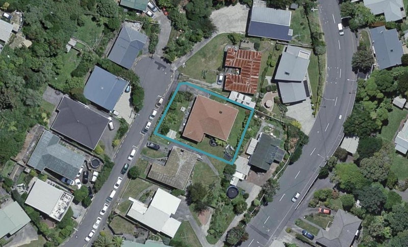 18 Angell Street, Johnsonville, Wellington - Carousel 1