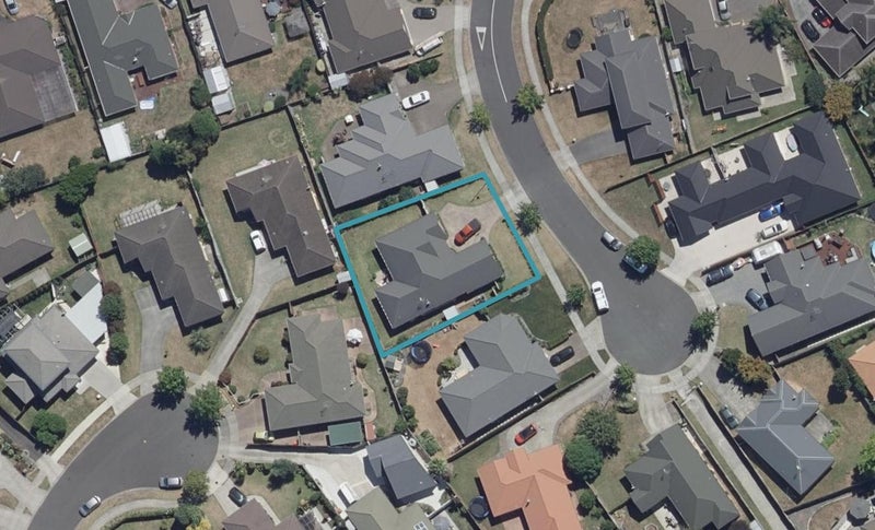 6 Sandowne Close, Rototuna North, Hamilton - Carousel 1