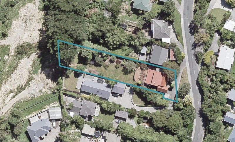 17 Stratton Street, Normandale, Lower Hutt - Carousel 1