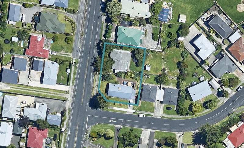 21 Windsor Road, Bellevue, Tauranga - Carousel 1