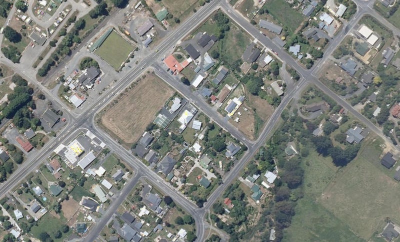 10 Margate Street, Waihola - Carousel 1