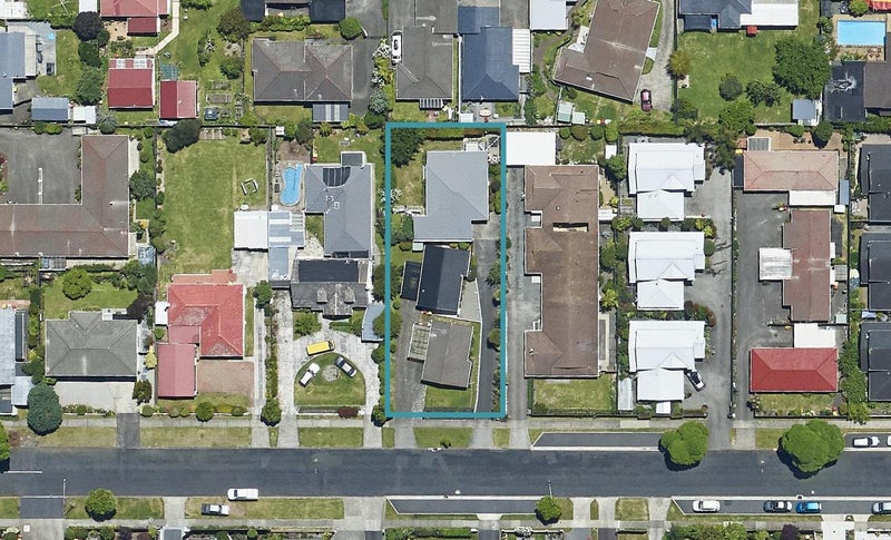 11A Grey Street, Glenholme, Rotorua - Carousel 1