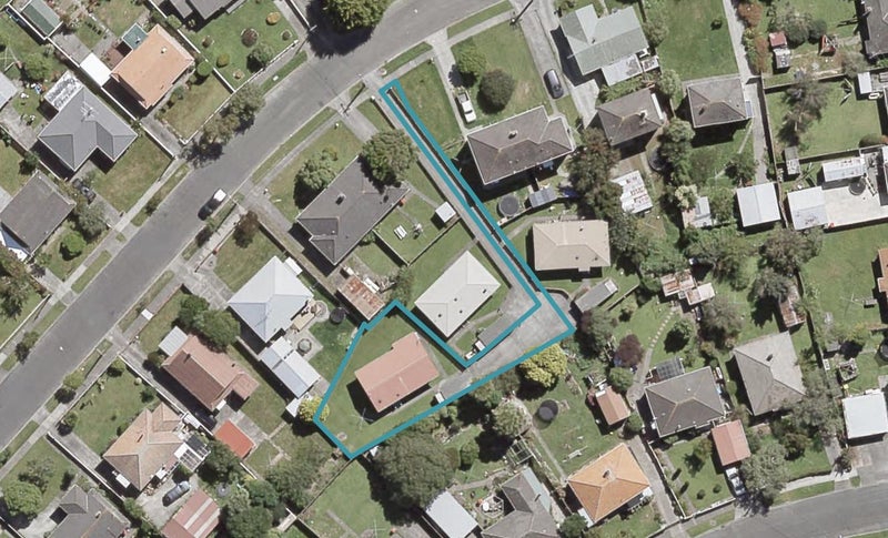 3/62 Compton Crescent, Taitā, Lower Hutt - Carousel 1