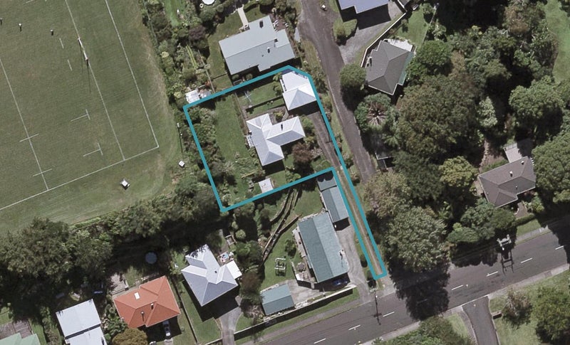 28A Clawton Street, Westown, New Plymouth - Carousel 1