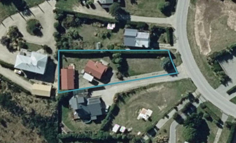 23 Parry Crescent, Wanaka - Carousel 1