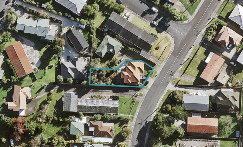 16 Quona Avenue, Mount Roskill, Auckland - Carousel 1