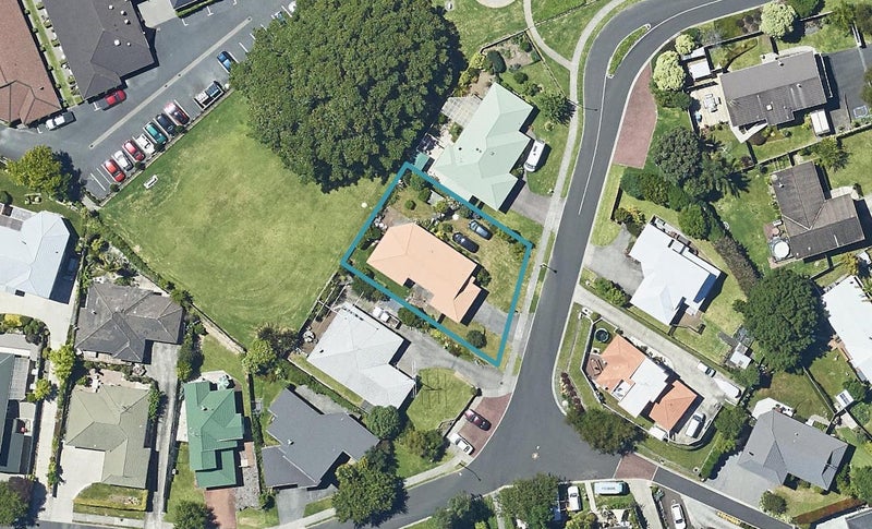 10 Bell Common Close, Bethlehem, Tauranga - Carousel 1