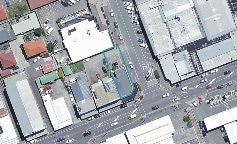 2/3 Parkvale Road, Karori, Wellington - Carousel 1