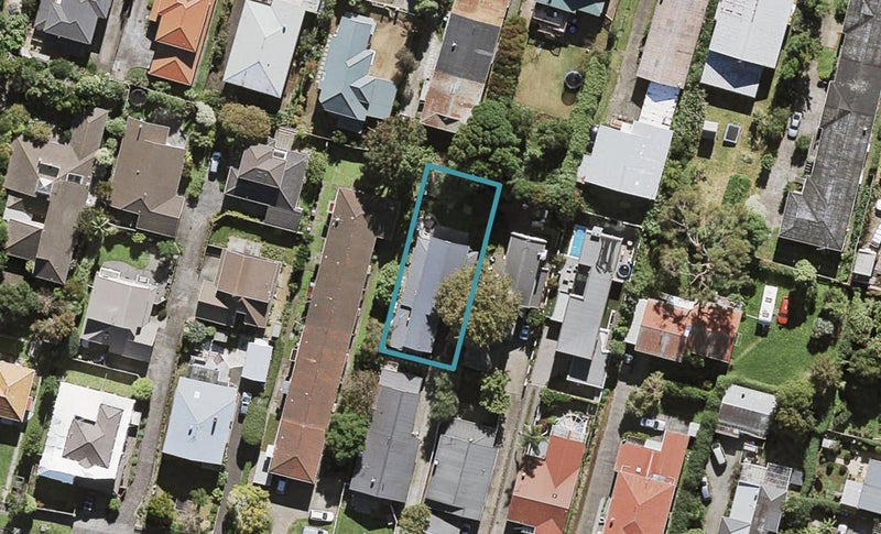 9A Peary Road, Mount Eden, Auckland - Carousel 1