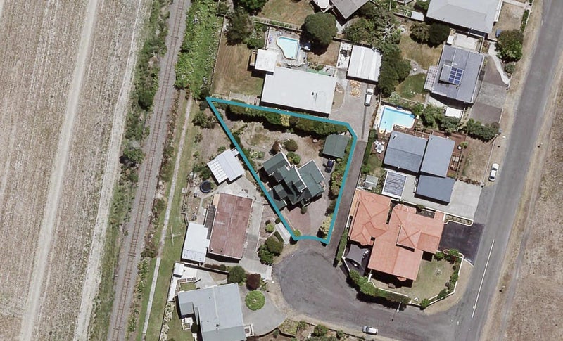4 Dorothy Place, Bay View, Napier - Carousel 1