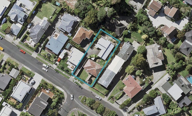 2/20 Waitemata Road, Hauraki, Auckland - Carousel 1