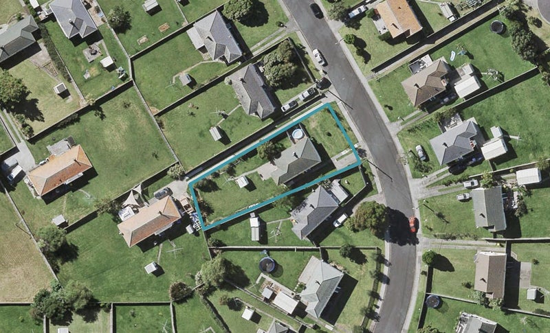 8 Plymouth Crescent, Bayswater, Auckland - Carousel 1