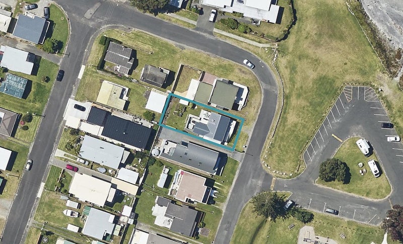 3 Savage Avenue, Waihi Beach, Waihi Beach - Carousel 1