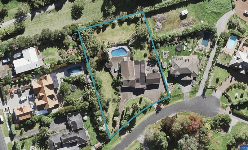4 Faith Grove, Greenhithe, Auckland - Carousel 1