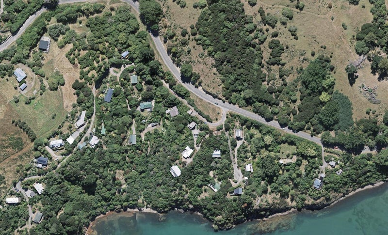 7 Archdalls Road, Robinsons Bay, Robinsons Bay - Carousel 1