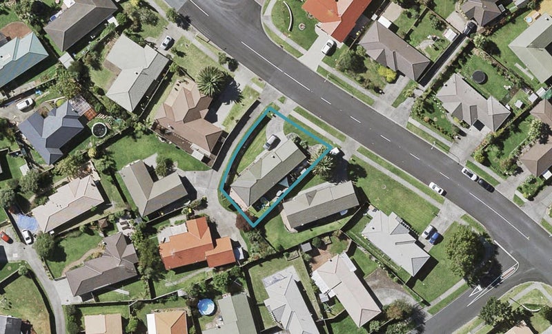 74 Burswood Drive, Burswood, Auckland - Carousel 1