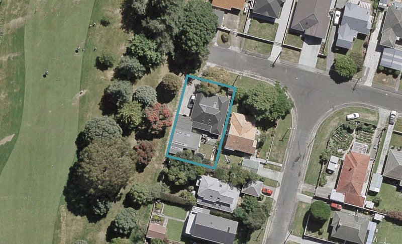 39 Stellin Street, Boulcott, Lower Hutt - Carousel 1