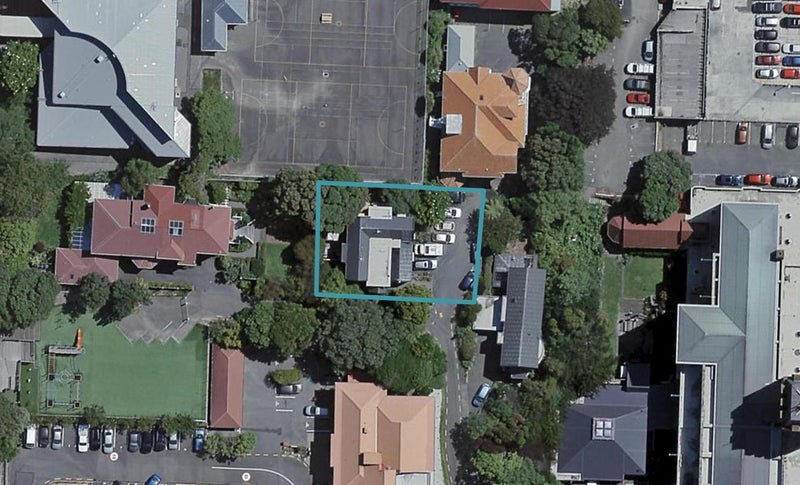 20 Eccleston Hill, Thorndon, Wellington - Carousel 1