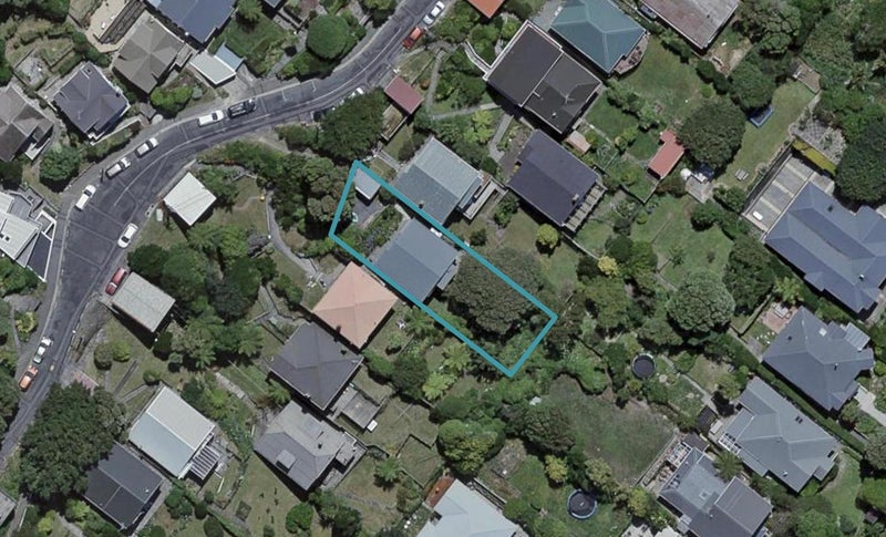 77 Rakau Road, Hataitai, Wellington - Carousel 1