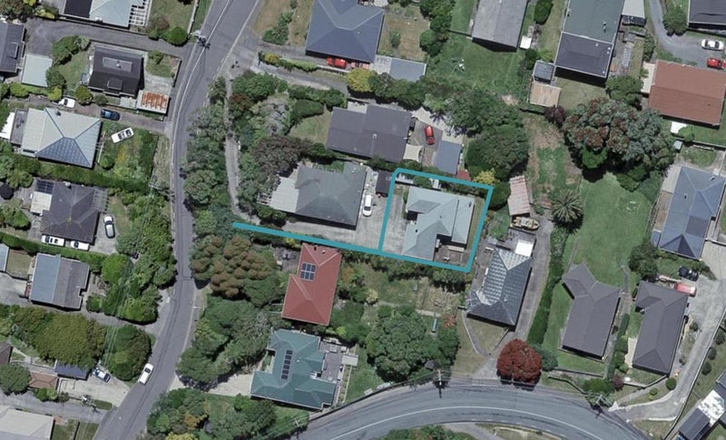 6A Robert Street, Newlands, Wellington - Carousel 1