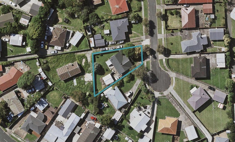 13 Mangos Place, Pakuranga, Auckland - Carousel 1