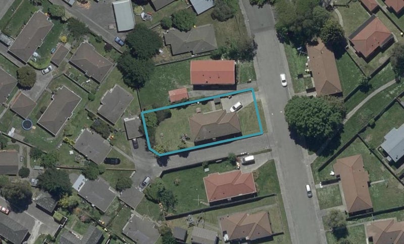10 Laramie Place, Broomfield, Christchurch - Carousel 1