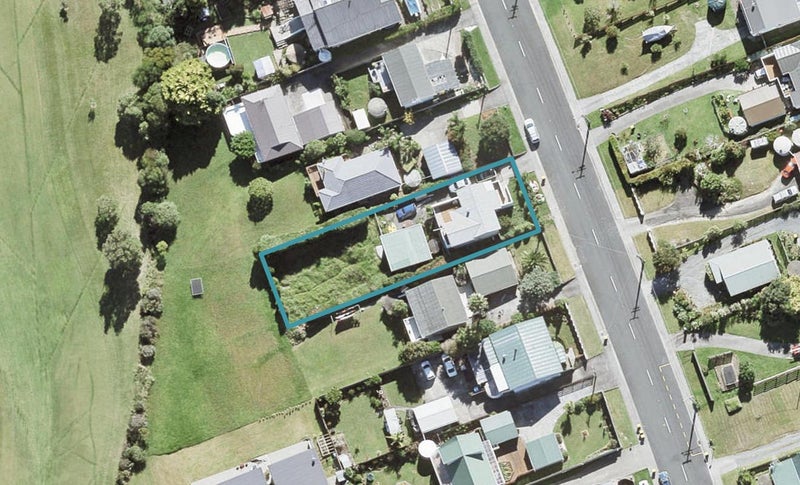 29 Shakespear Road, Army Bay, Whangaparaoa - Carousel 1