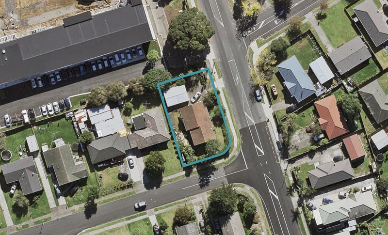 73 Robertson Road, Favona, Auckland - Carousel 1