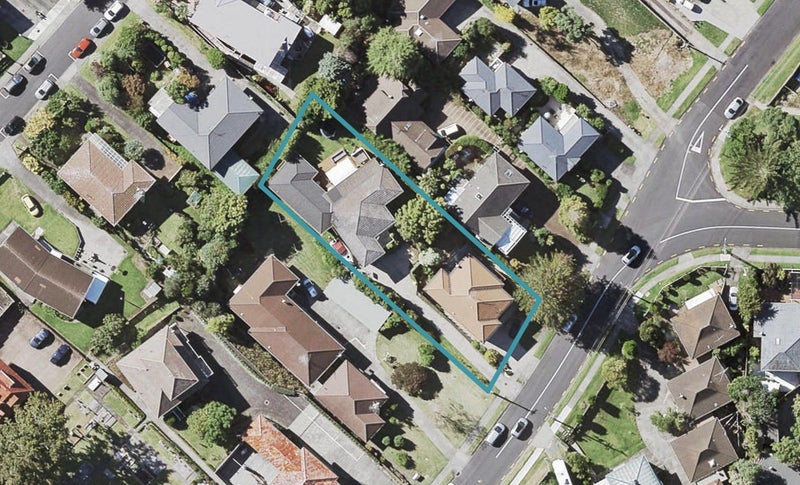 1/24 Parkhill Road, Howick, Auckland - Carousel 1