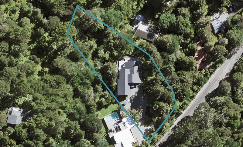 141 Konini Road, Titirangi, Auckland - Carousel 1