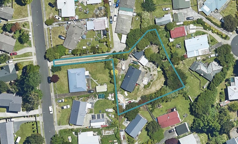 37 Joanne Crescent, Pukehangi, Rotorua - Carousel 1