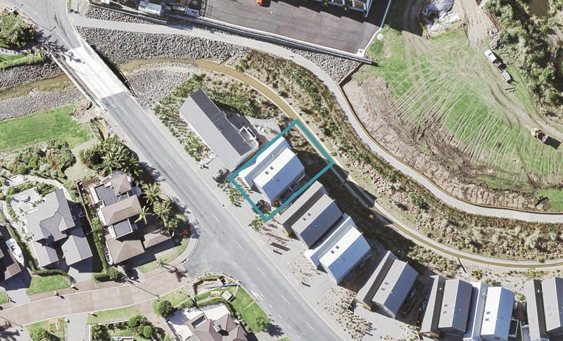 187 Jack Lachlan Drive, Beachlands, Auckland - Carousel 1