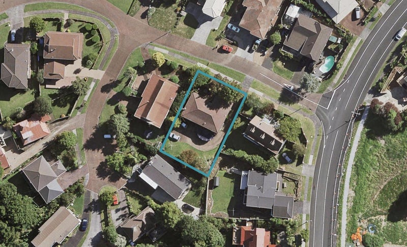 4 Paulownia Place, Totara Heights, Auckland - Carousel 1
