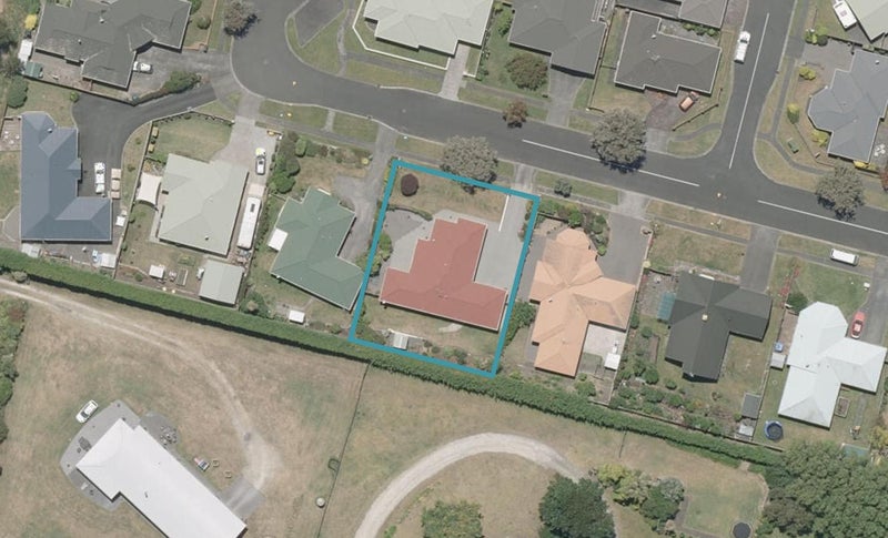 33 Kakaho Drive, Tawhero, Whanganui - Carousel 1