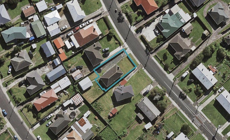 48 Ashton Avenue, Otara, Auckland - Carousel 1