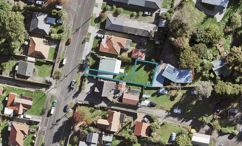42D Bollard Avenue, New Windsor, Auckland - Carousel 1