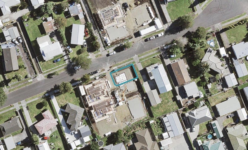 1 Pohuehue Lane, Papakura, Papakura - Carousel 1