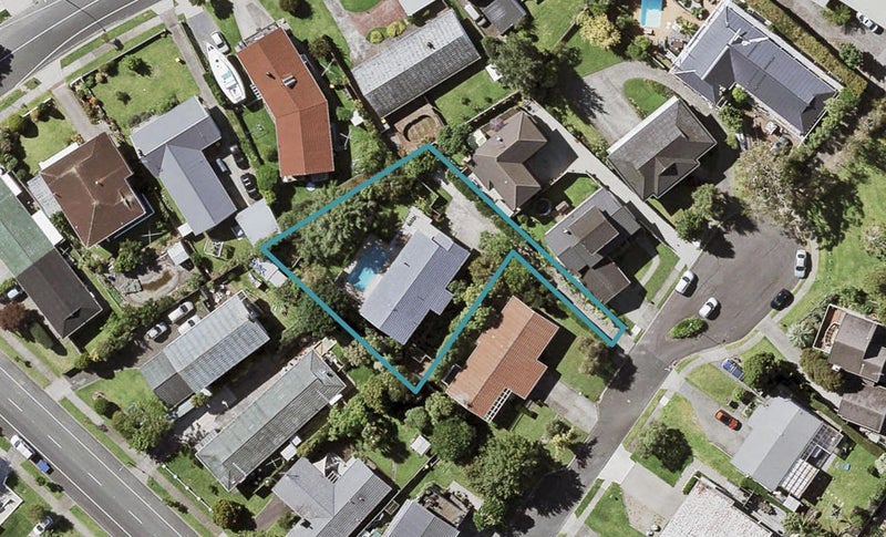 6 Fortyfoot Lane, Sunnyhills, Auckland - Carousel 1