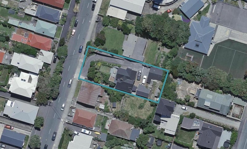 179 Clyde Street, Island Bay, Wellington - Carousel 1