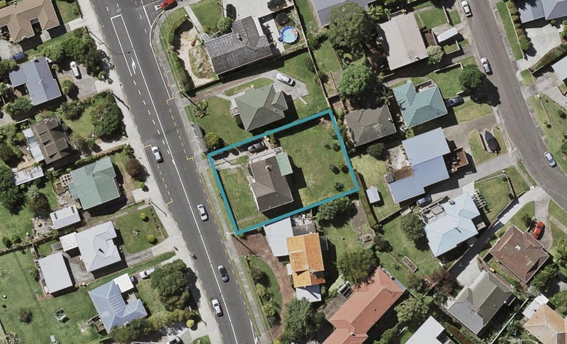 101 Forrest Hill Road, Milford, Auckland - Carousel 1